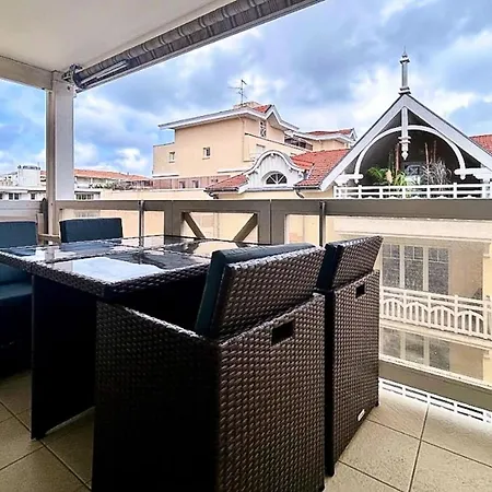 Appartement Résidence Riviera - T2, Situé En Centre-ville Proche De La Mae-2661