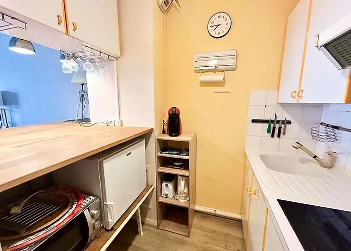 Riviera - T2, Situe En Centre-ville Proche De La Mae-2661 * Arcachon